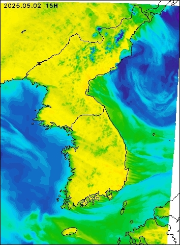 2025-05-02 15 : 00