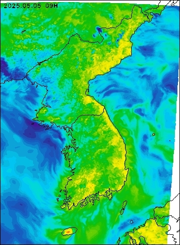 2025-05-05 09 : 00