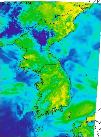 2025-05-05 15 : 00