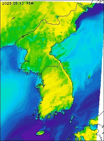 2025-05-13 15 : 00