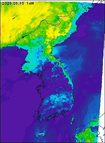 2025-05-15 14 : 00