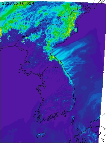 2025-05-16 02 : 00