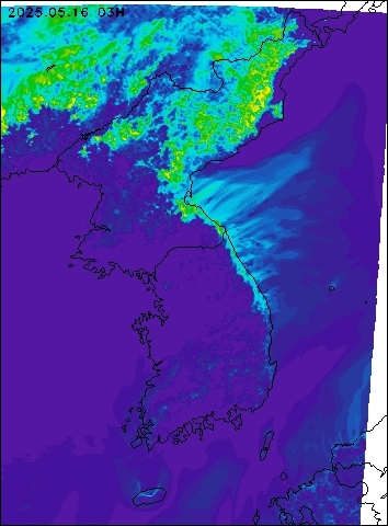 2025-05-16 03 : 00