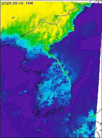 2025-05-16 16 : 00