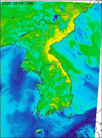 2025-05-18 09 : 00