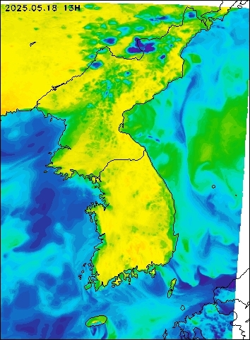 2025-05-18 13 : 00