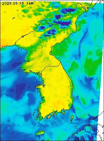 2025-05-18 14 : 00