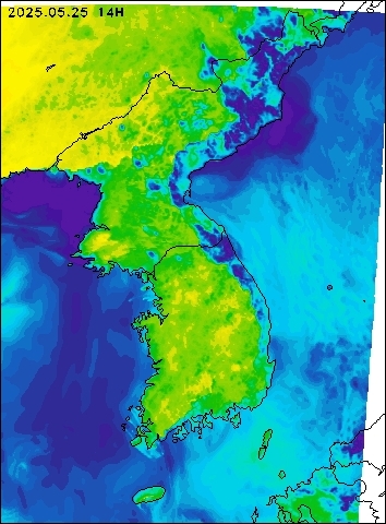 2025-05-25 14 : 00