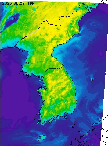 2025-06-09 16 : 00
