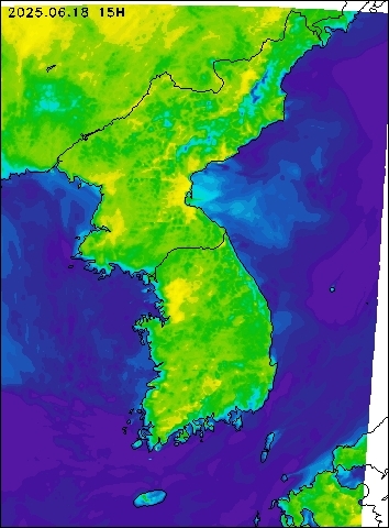 2025-06-18 15 : 00