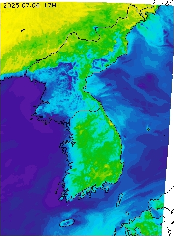2025-07-06 17 : 00