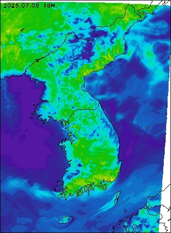 2025-07-08 18 : 00