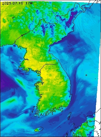 2025-07-10 17 : 00