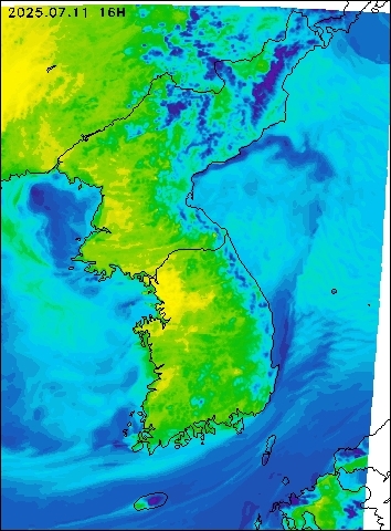 2025-07-11 16 : 00