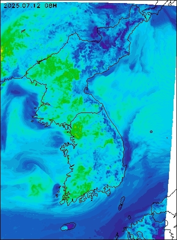 2025-07-12 08 : 00