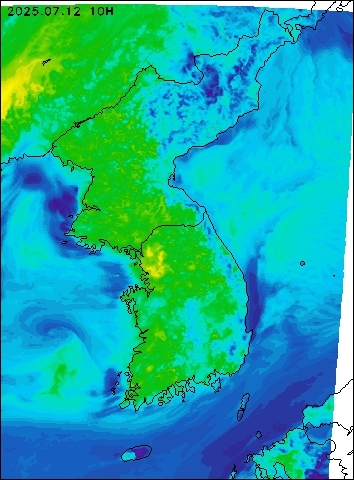 2025-07-12 10 : 00