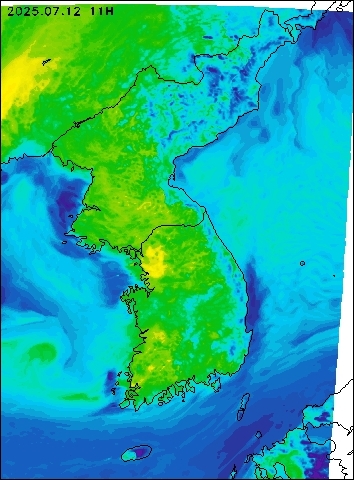 2025-07-12 11 : 00