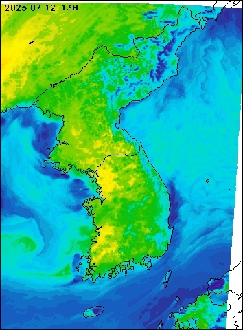 2025-07-12 13 : 00