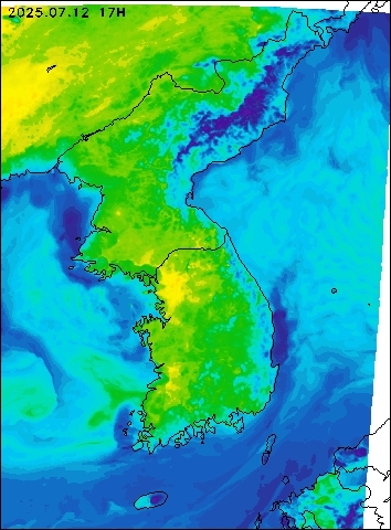 2025-07-12 17 : 00