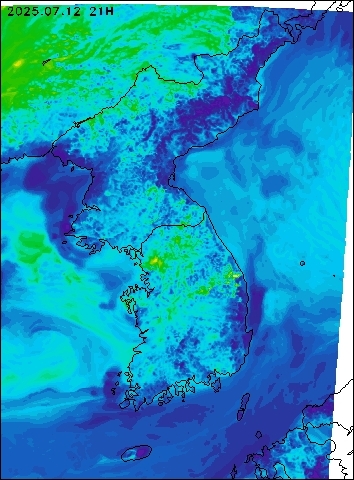 2025-07-12 21 : 00