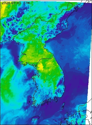 2025-07-13 17 : 00