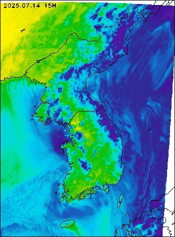 2025-07-14 15 : 00