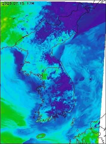 2025-07-15 17 : 00