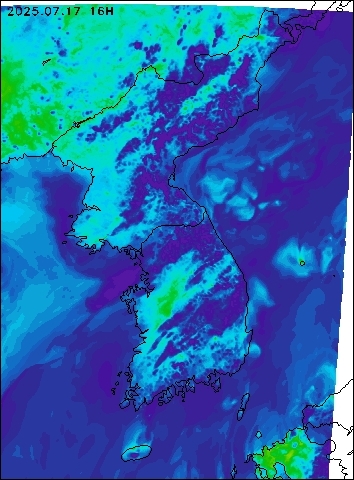 2025-07-17 16 : 00