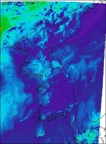2025-07-17 17 : 00