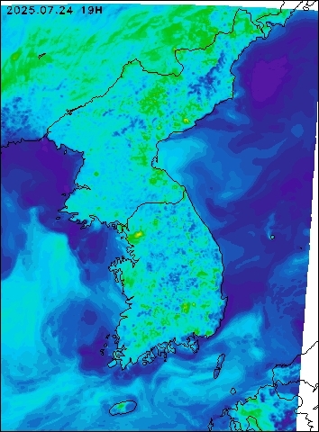 2025-07-24 19 : 00