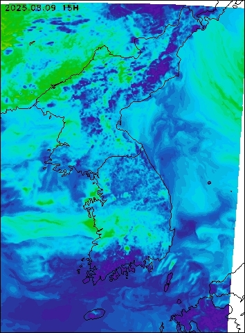 2025-08-09 15 : 00