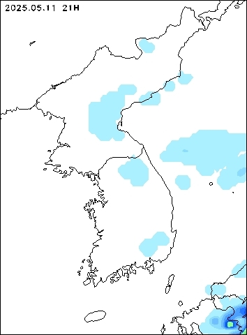 2025-05-11 21 : 00