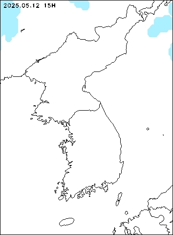 2025-05-12 15 : 00