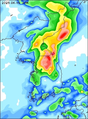 2025-06-16 03 : 00