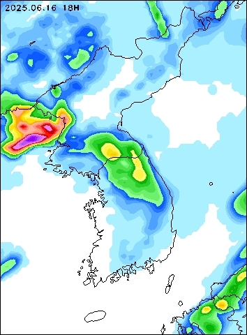 2025-06-16 18 : 00