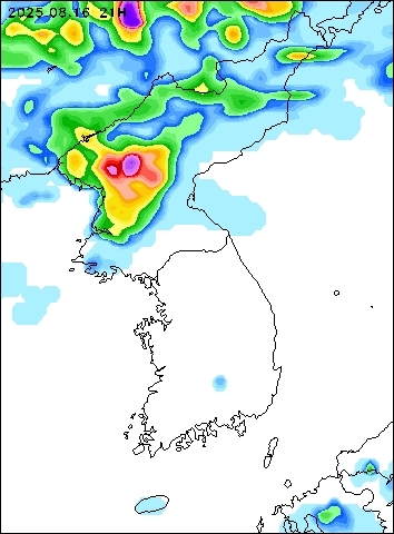 2025-08-16 21 : 00