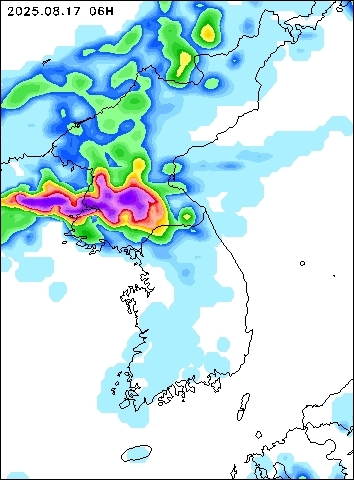 2025-08-17 06 : 00