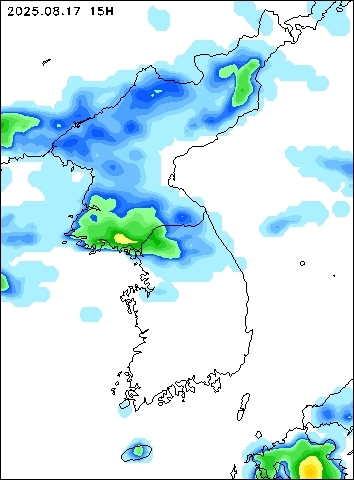 2025-08-17 15 : 00