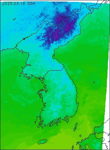 2025-03-18 05 : 00