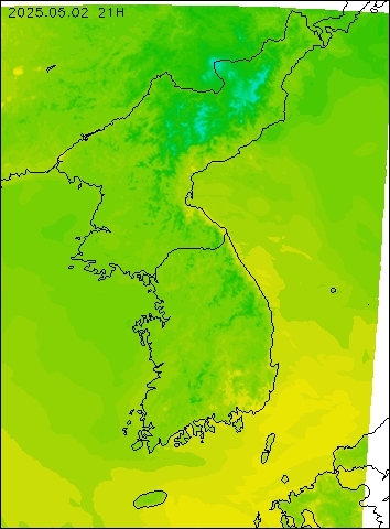 2025-05-02 21 : 00