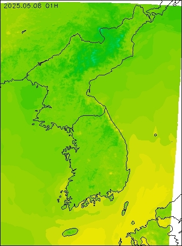 2025-05-08 01 : 00