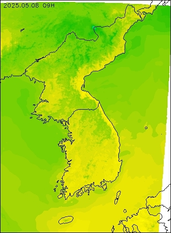 2025-05-08 09 : 00
