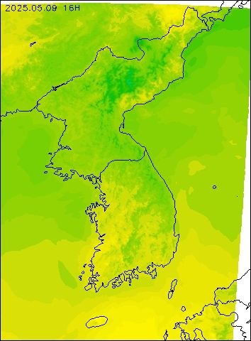 2025-05-09 16 : 00