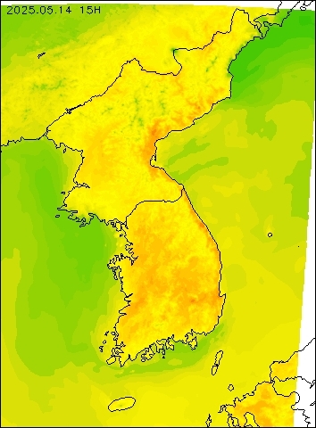 2025-05-14 15 : 00