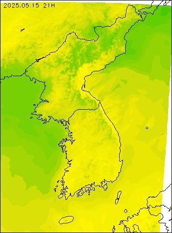 2025-05-15 21 : 00