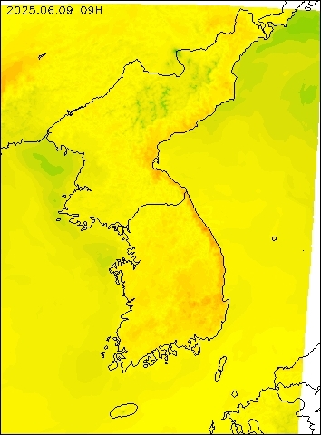 2025-06-09 09 : 00
