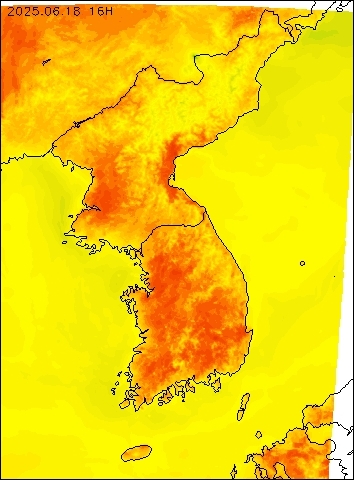 2025-06-18 16 : 00