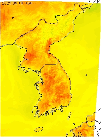 2025-06-18 18 : 00