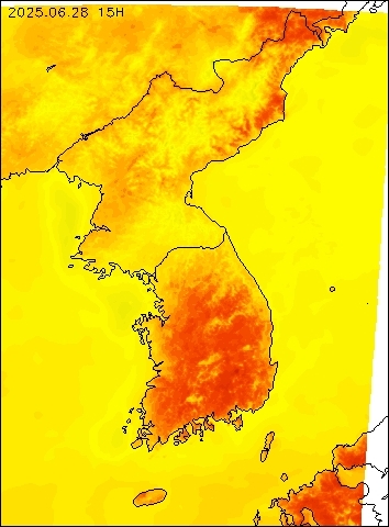 2025-06-28 15 : 00