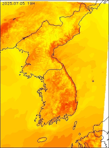 2025-07-05 19 : 00